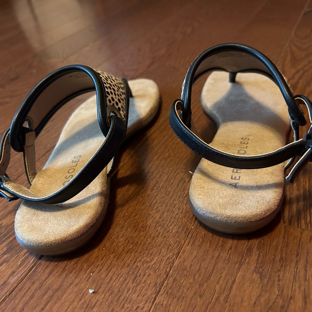 Sandals - Picture 2 of 6